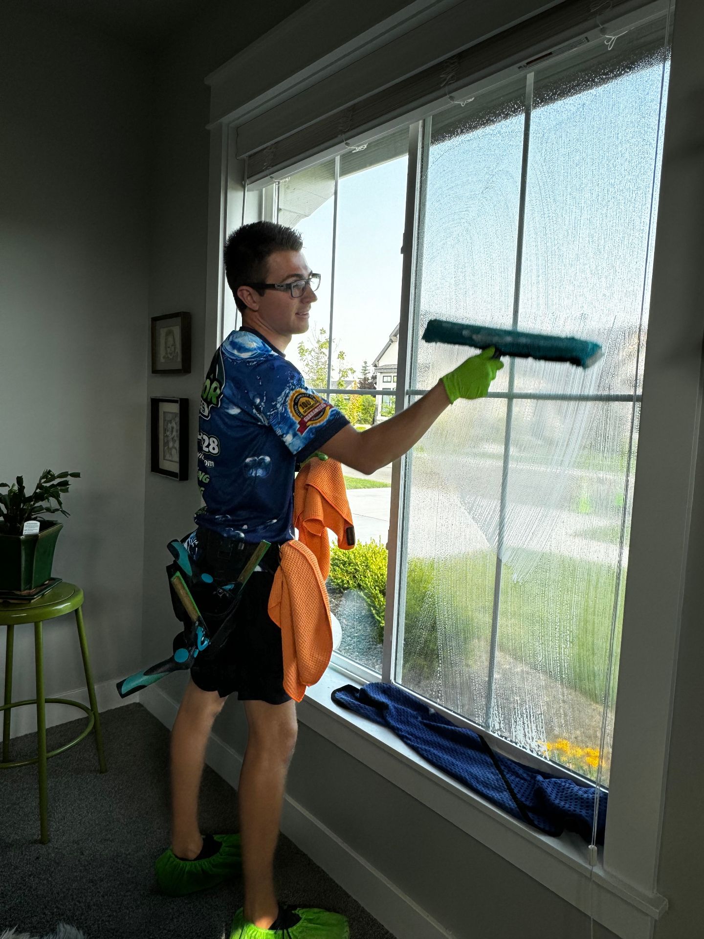 Professional window cleaning in Downtown Boise, Idaho - Example 2