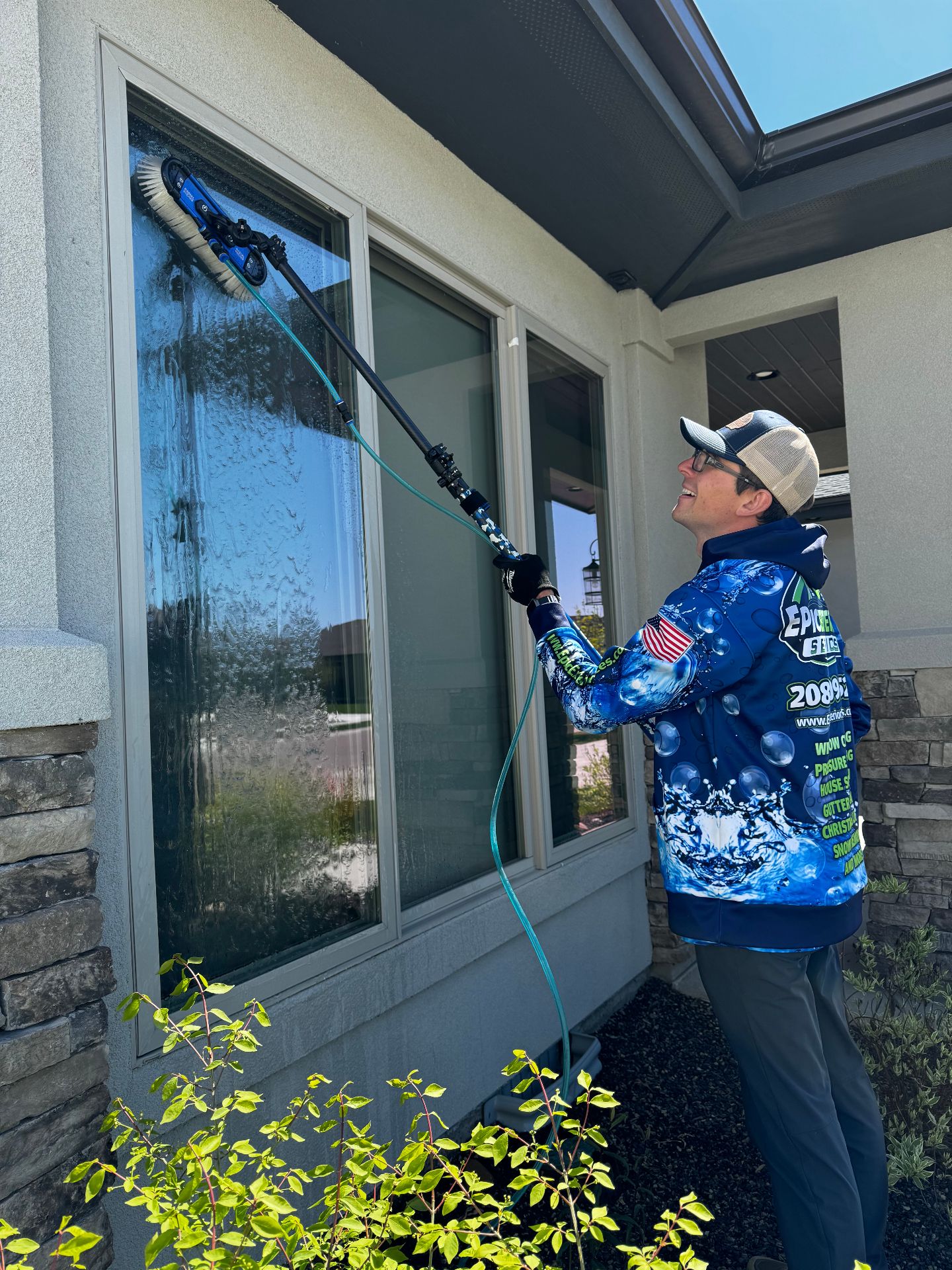 Professional window cleaning in Southeast Boise, Idaho - Example 4
